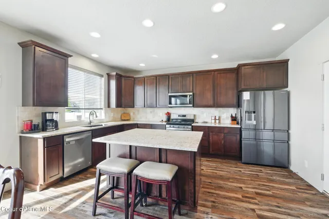 $649,900 | 1622 North Minam Loop, Post Falls, ID 83854