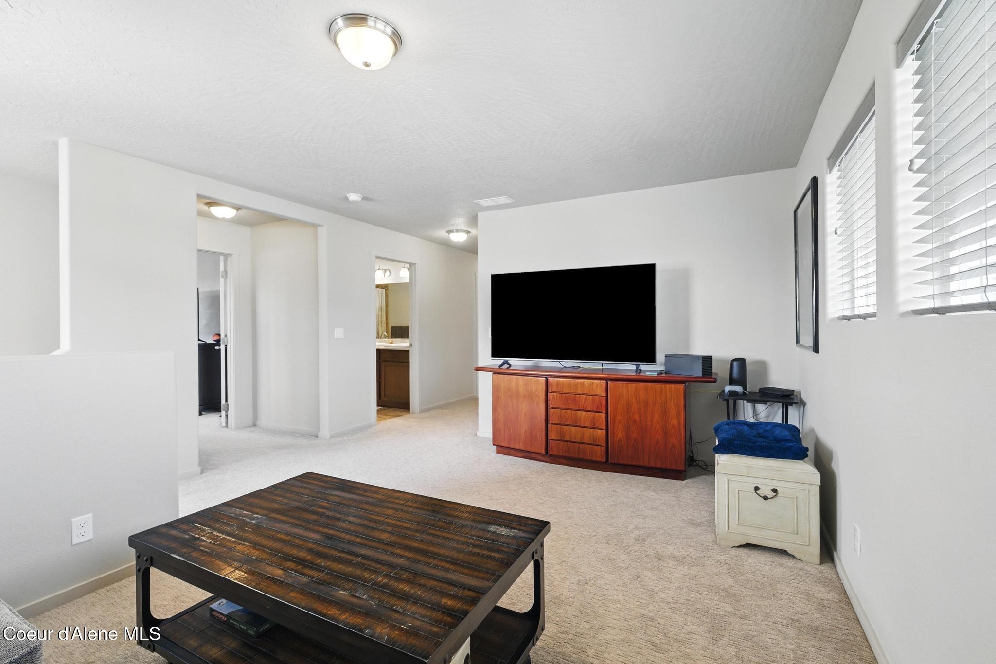 1622 North Minam Loop Post Falls, ID 83854 - Photo 20 of 57 IMG_9008