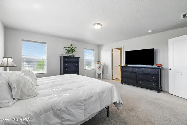 $649,900 | 1622 North Minam Loop, Post Falls, ID 83854