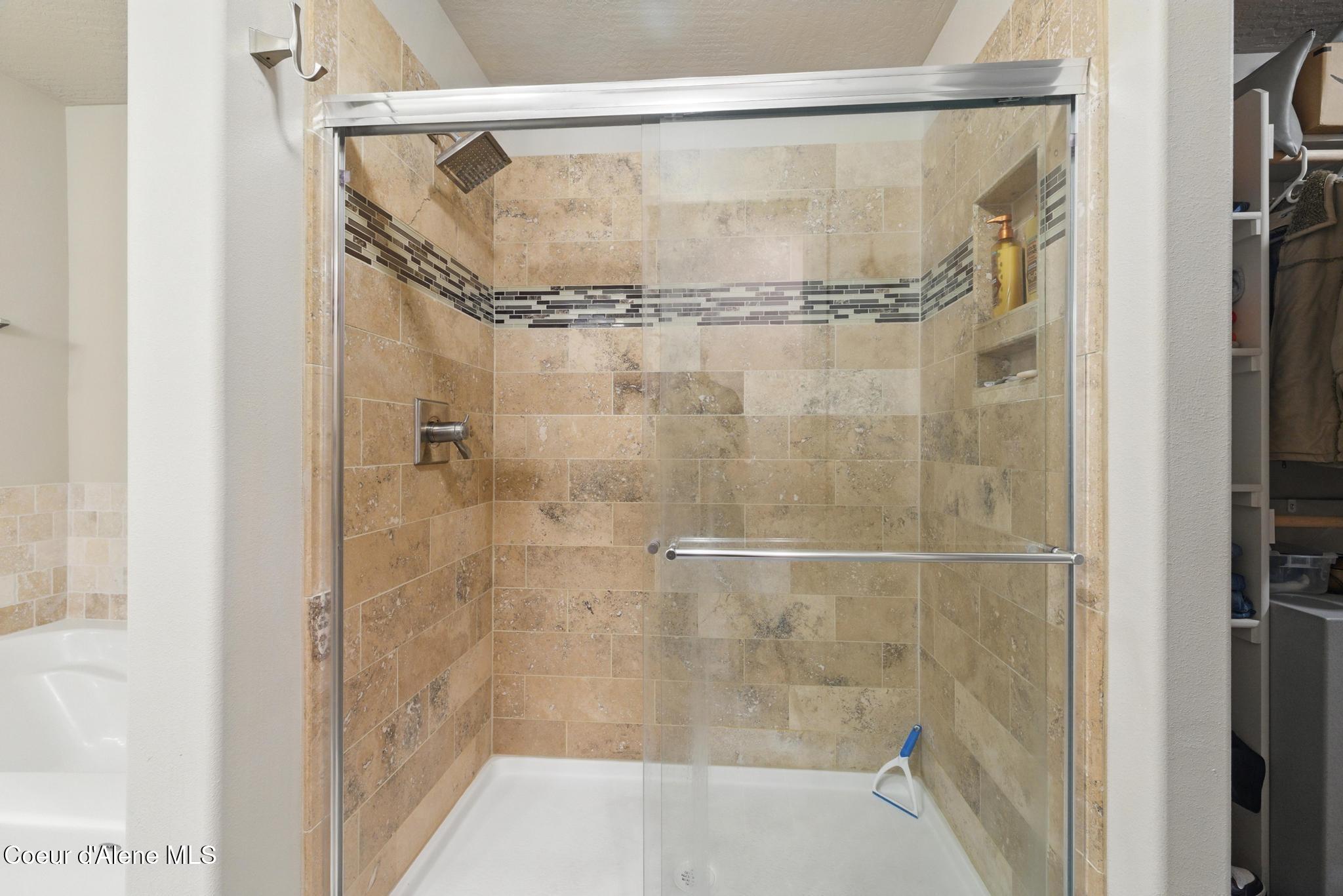 1622 North Minam Loop Post Falls, ID 83854 - Photo 23 of 57 IMG_9001