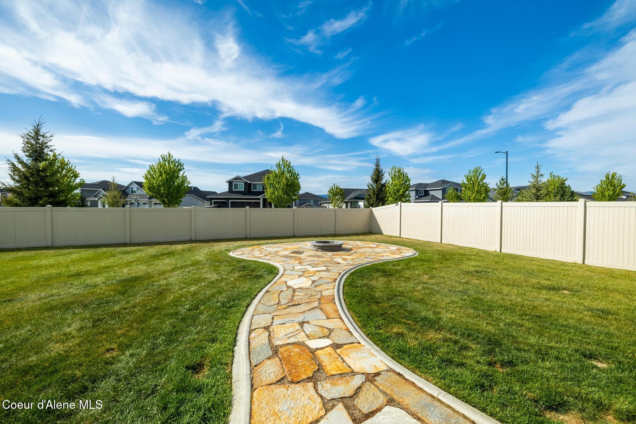 1622 North Minam Loop Post Falls, ID 83854 - Photo 34 of 57 IMG_9021