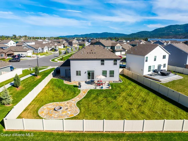 $649,900 | 1622 North Minam Loop, Post Falls, ID 83854