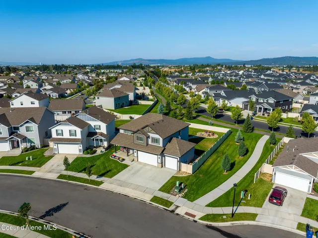 $649,900 | 1622 North Minam Loop, Post Falls, ID 83854