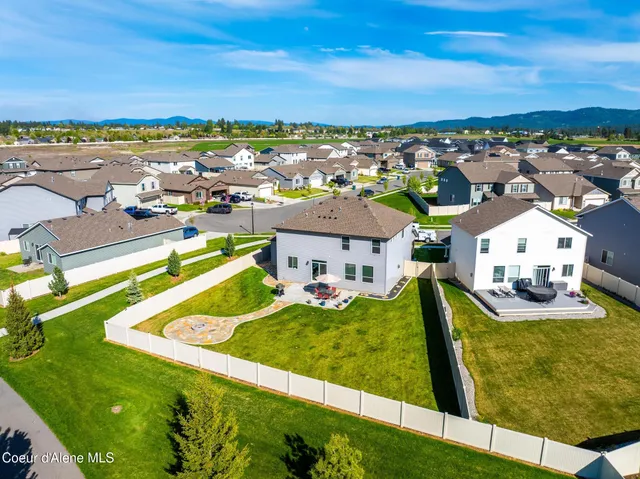 $649,900 | 1622 North Minam Loop, Post Falls, ID 83854