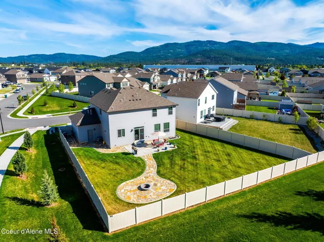 $649,900 | 1622 North Minam Loop, Post Falls, ID 83854