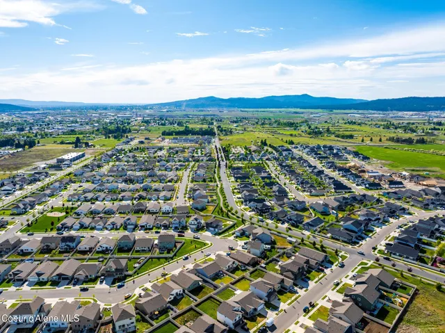 $649,900 | 1622 North Minam Loop, Post Falls, ID 83854