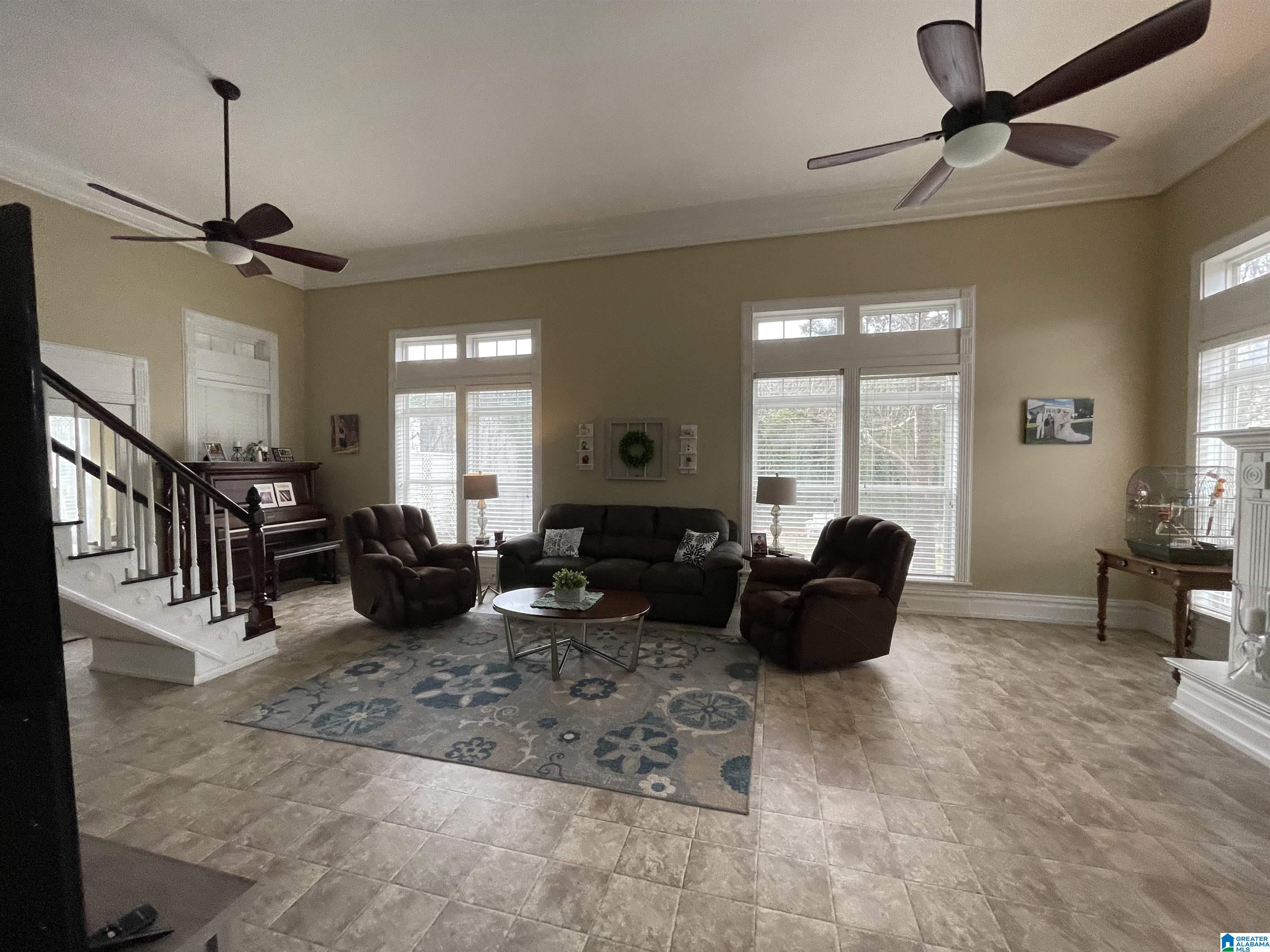 407 6th Street North Clanton, AL 35045 - Photo 16 of 49