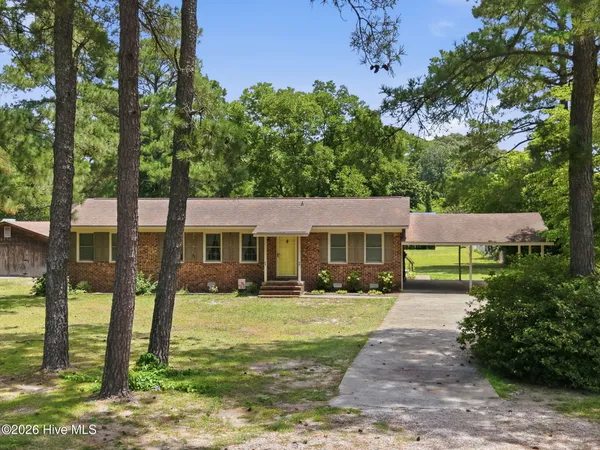 $299,900 | 1156 South Asbury Church Road, Washington, NC 27889