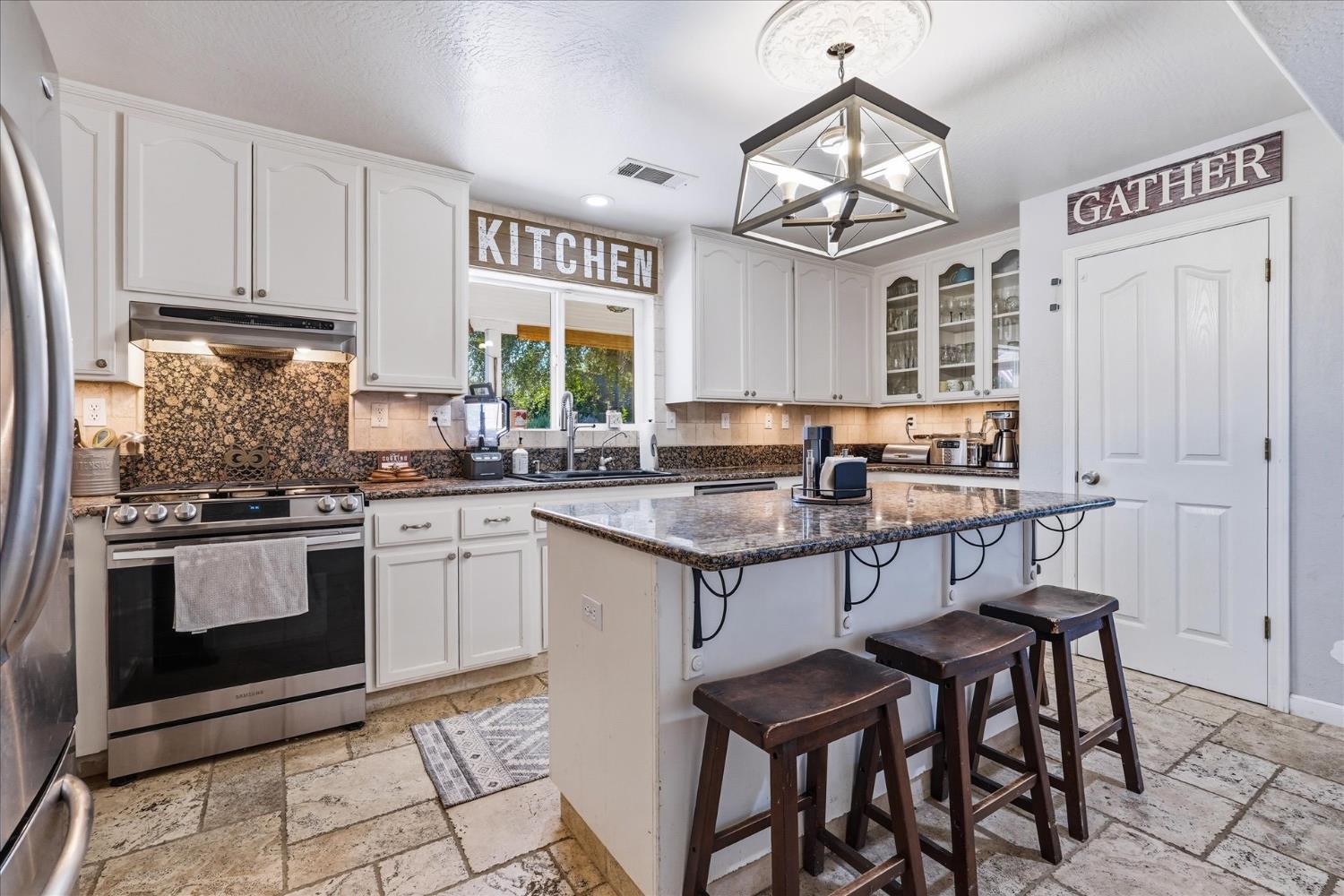 31140 Quartz Mountain Road Coarsegold, CA 93614 - Photo 17 of 74 Gallery Image 17
