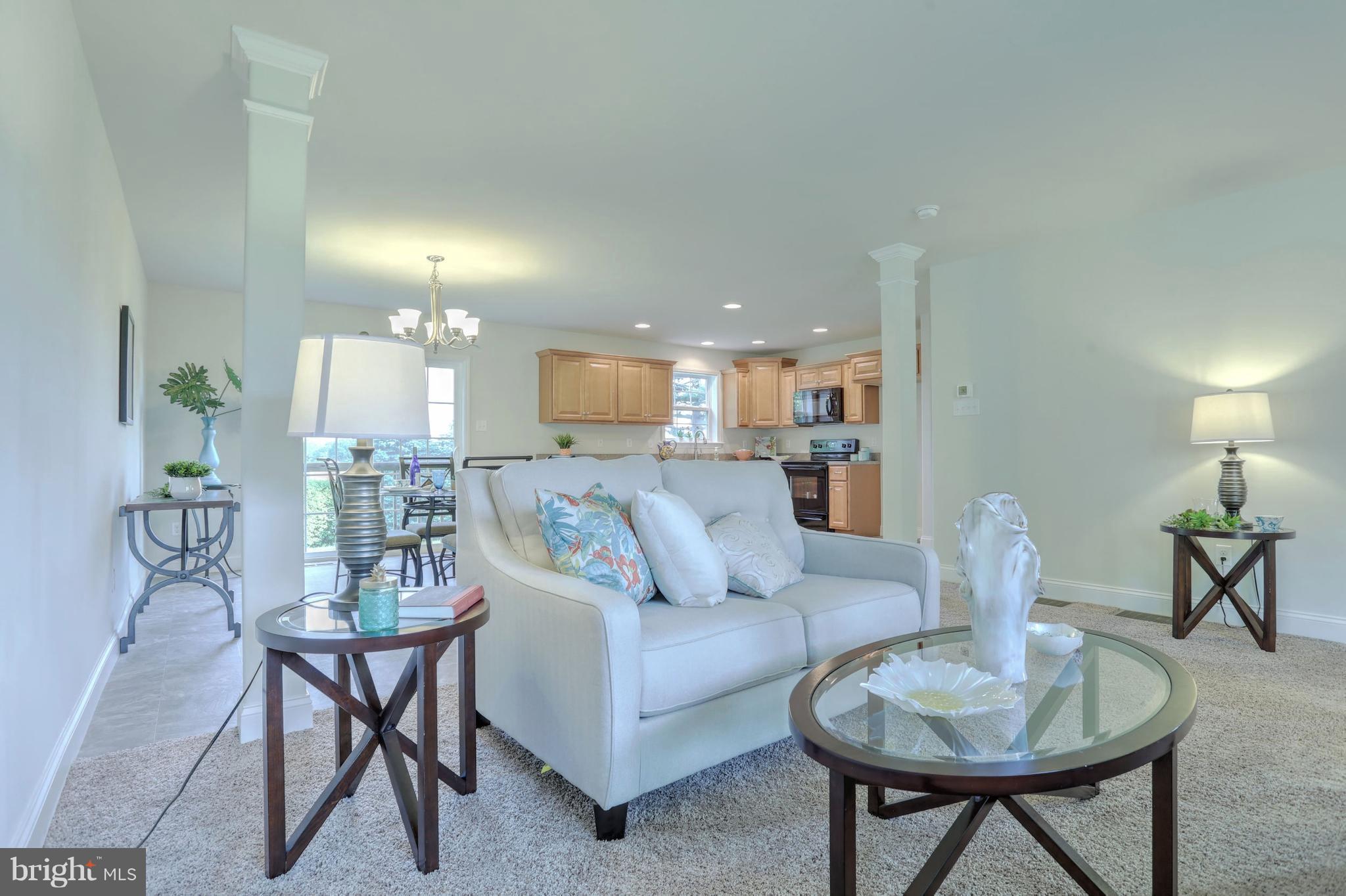 262 East Oregon Road Lititz, PA 17543 - Photo 6 of 34 Living Room