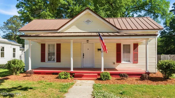 $232,000 | 465 West 3rd Street, Ayden, NC 28513