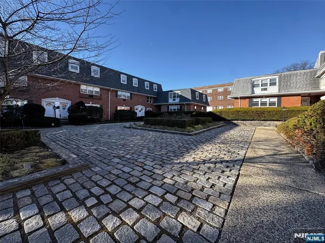 $220,000 | 25 River Road, Unit 18, Nutley, NJ 07110