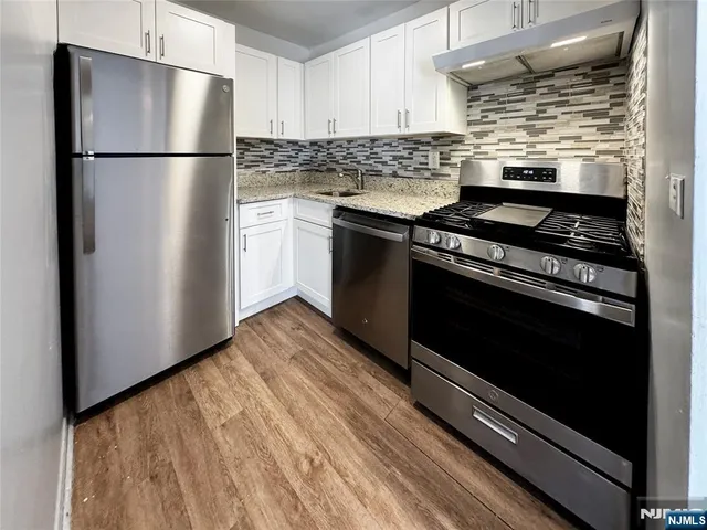 $220,000 | 25 River Road, Unit 18, Nutley, NJ 07110