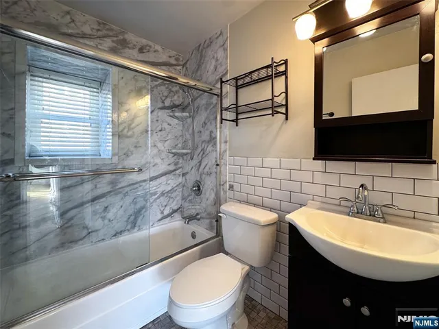 $220,000 | 25 River Road, Unit 18, Nutley, NJ 07110