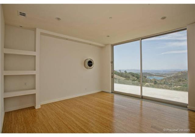 15204 Skyridge Road Poway, CA 92064 - Photo 11 of 25