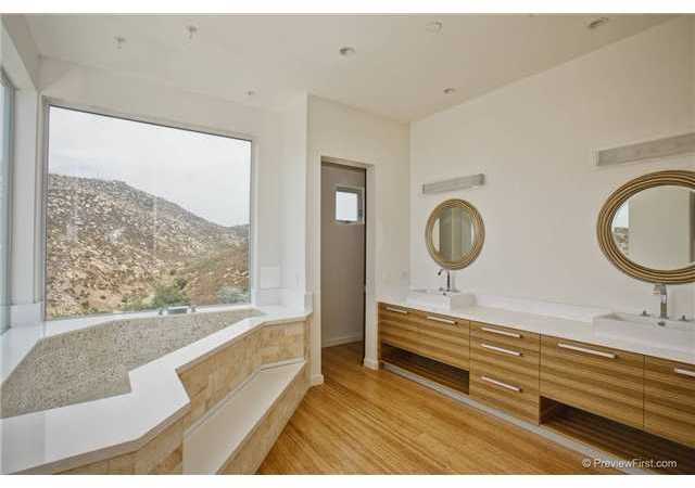 15204 Skyridge Road Poway, CA 92064 - Photo 14 of 25