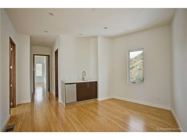 15204 Skyridge Road Poway, CA 92064 - Photo 16 of 25