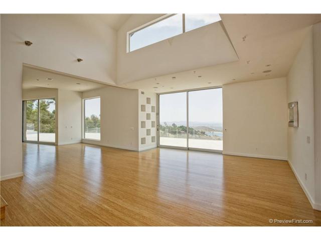 15204 Skyridge Road Poway, CA 92064 - Photo 3 of 25