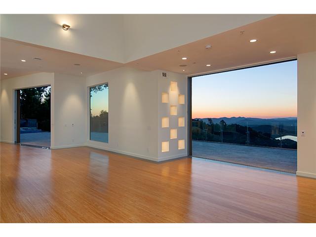 15204 Skyridge Road Poway, CA 92064 - Photo 4 of 25