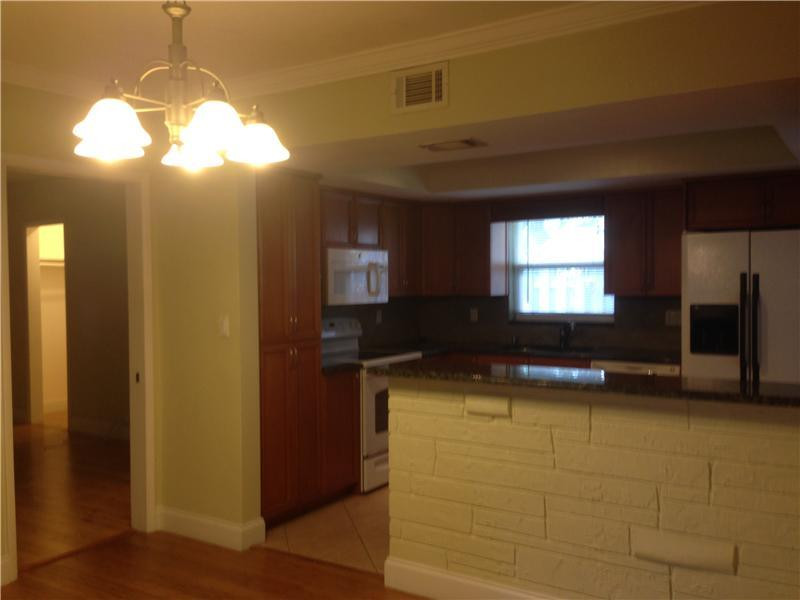 1166 West Camino Real Boca Raton, FL 33486 - Photo 4 of 21 Dining Room