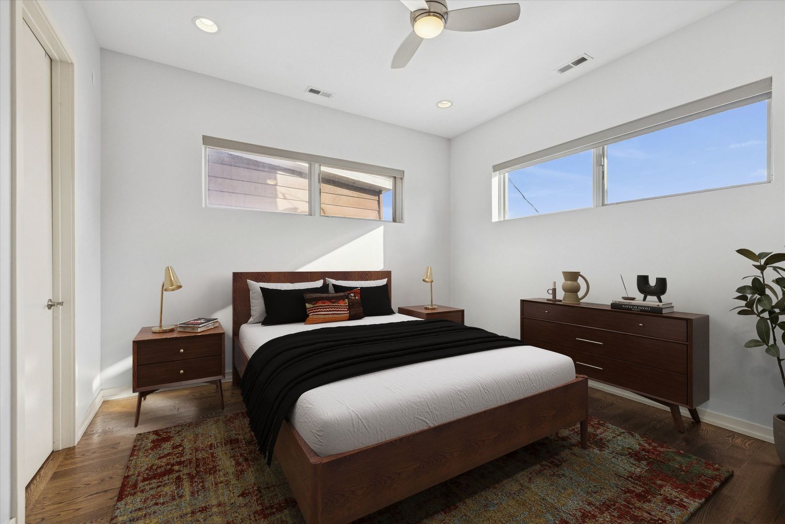 1457 West Erie Street, Unit 2 Chicago, IL 60642 - Photo 7 of 14