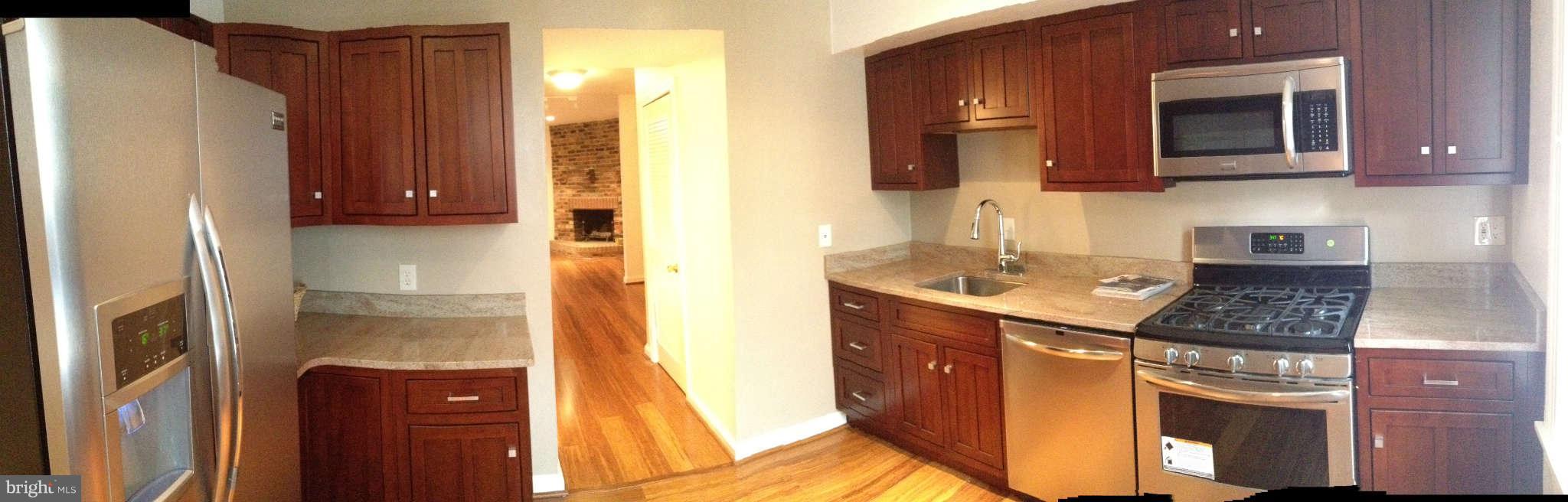 1215 Carrollsburg Place Southwest Washington, DC 20024 - Photo 2 of 15 Kitchen