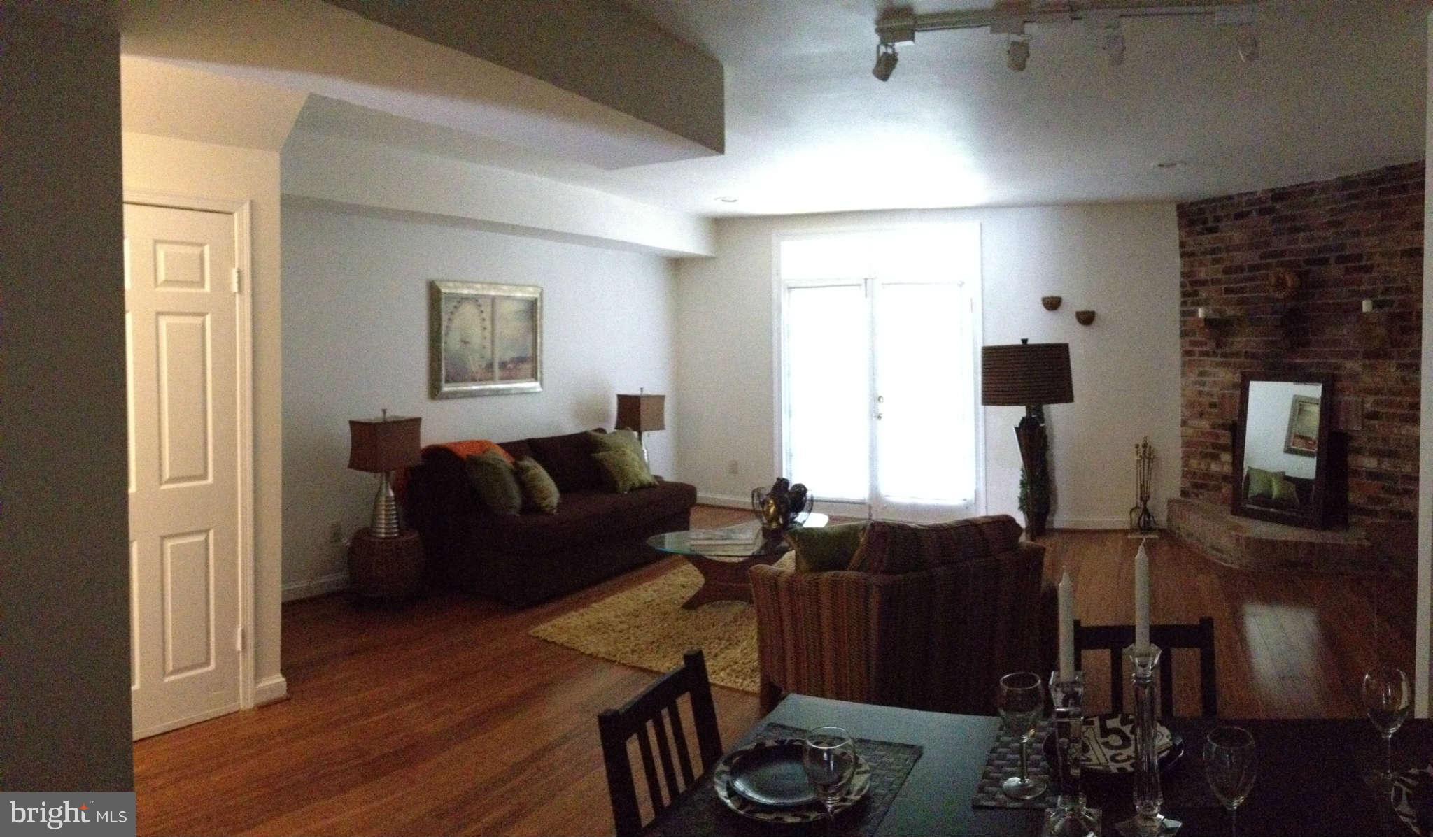 1215 Carrollsburg Place Southwest Washington, DC 20024 - Photo 4 of 15 Living Room