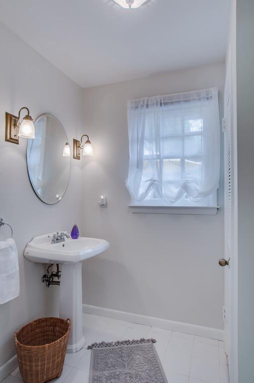 6616 Ellesmere Road Nashville, TN 37205 - Photo 17 of 30 Gallery Image 17