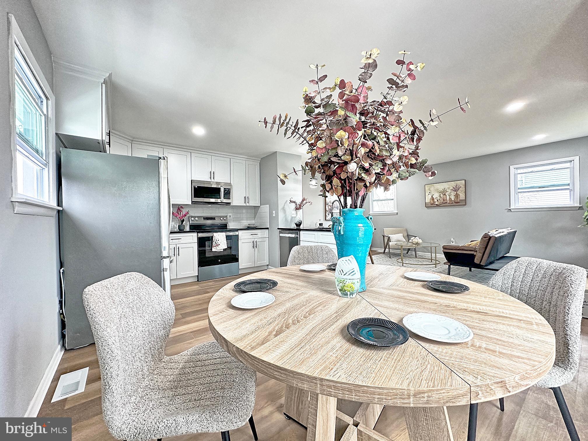 3655 Hineline Road Baltimore, MD 21229 - Photo 8 of 29 Gallery Image 8