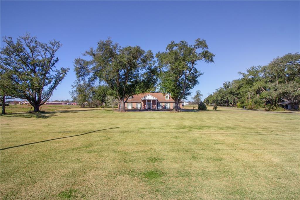 1262 Main Street Laplace, LA 70068 - Photo 4 of 47