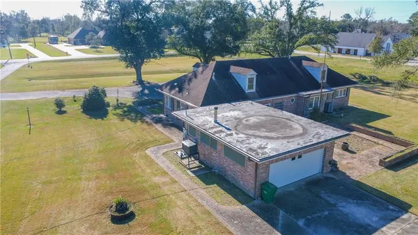 $395,000 | 1262 Main Street, Laplace, LA 70068