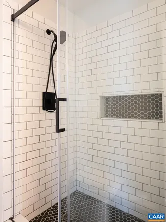 $460,000 | 115 Melbourne Park Circle, Unit D, Charlottesville, VA 22901