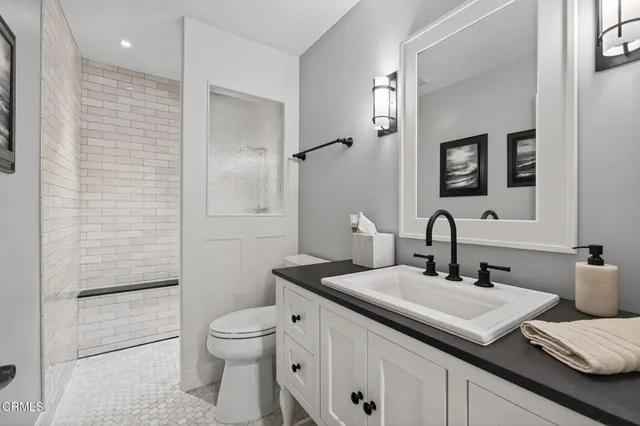 a view of a swimming pool with a garden