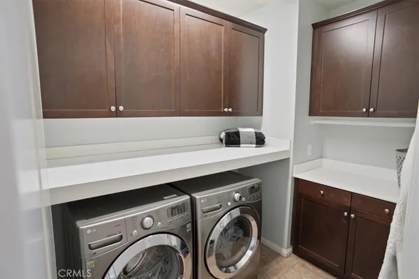 $4,195 | 19845 Via Kalban, Newhall, CA 91321