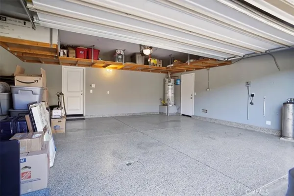 $4,195 | 19845 Via Kalban, Newhall, CA 91321