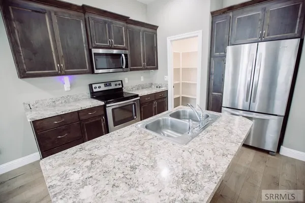 $345,000 | 3920 Tanzanite Drive, Idaho Falls, ID 83401