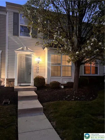 $299,900 | 1491 Artisan Court, Breinigsville, PA 18031