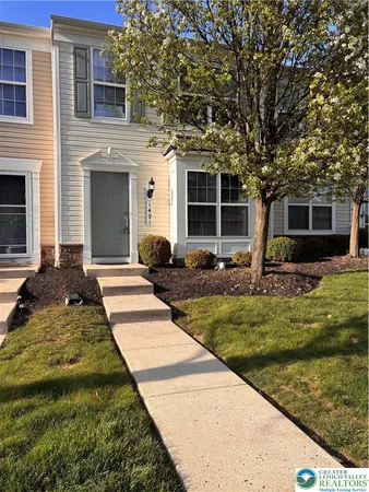 $299,900 | 1491 Artisan Court, Breinigsville, PA 18031