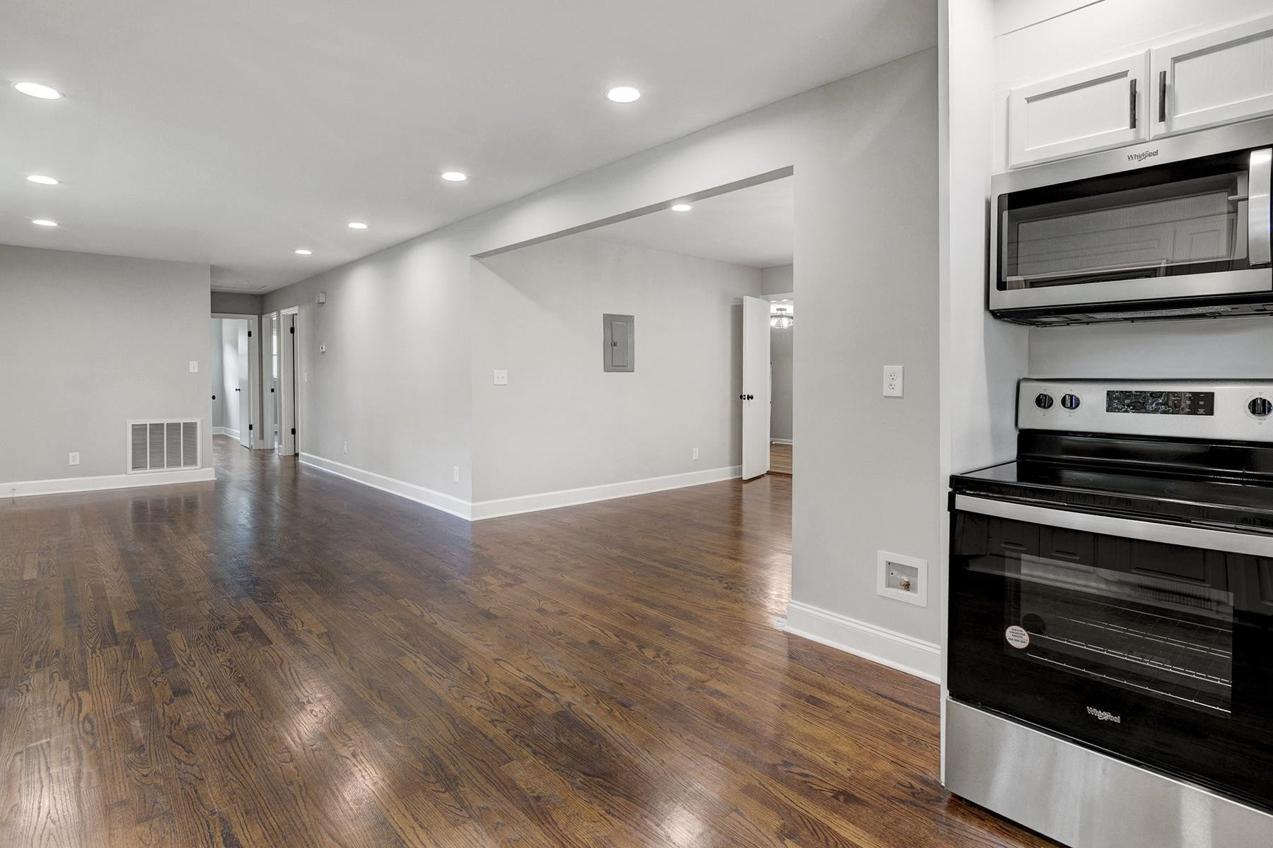 3800 Woodside Road Garner, NC 27529 - Photo 6 of 20 Photo 8