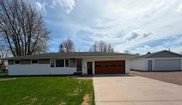 $234,900 | 205 West Roberts Street, Spencer, WI 54479