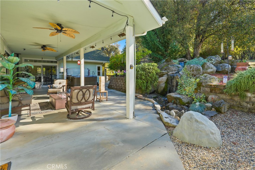 39367 Pine Ridge Road Oakhurst, CA 93644 - Photo 36 of 45