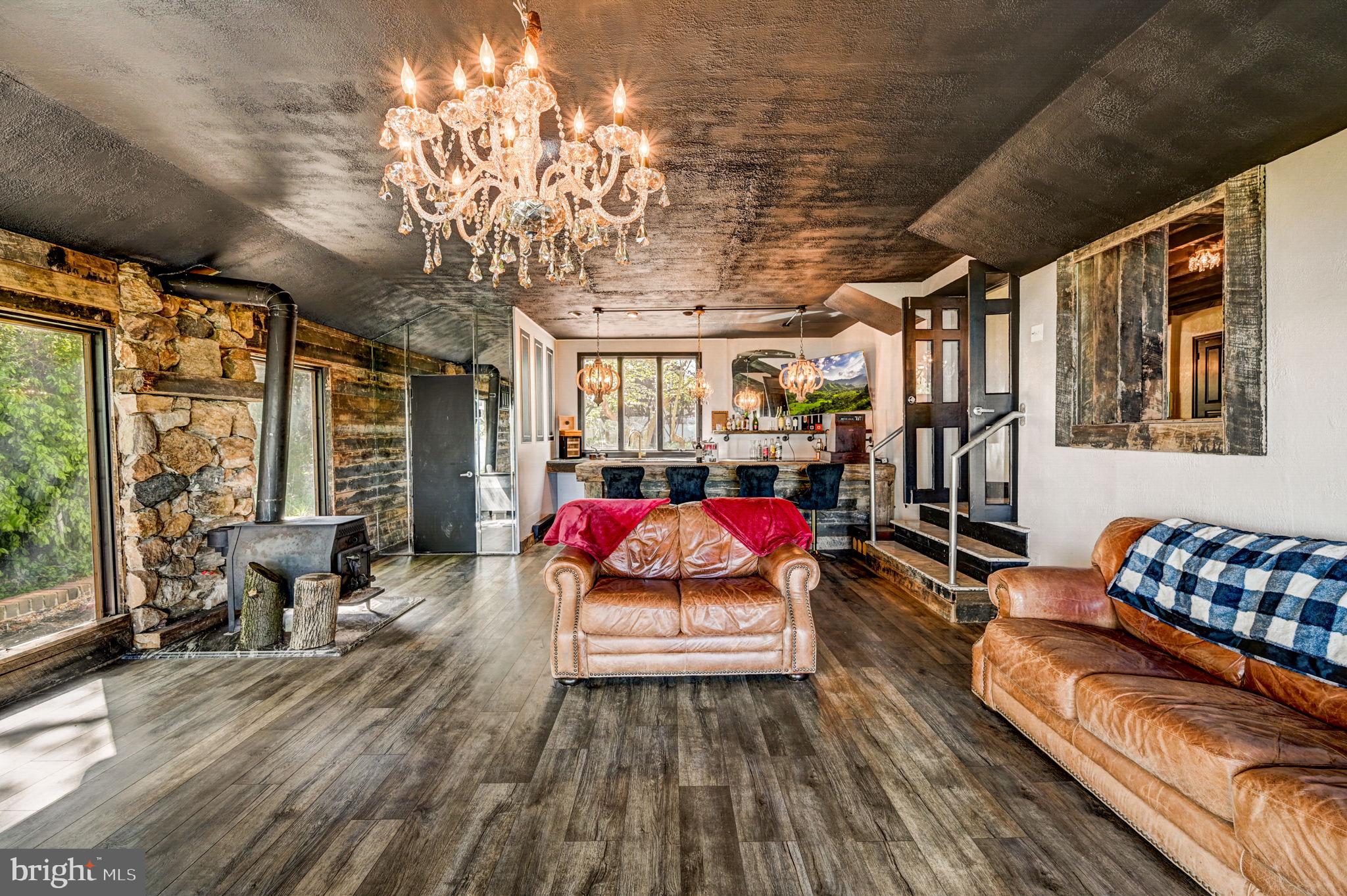 2 Walnut Street Beverly, NJ 08010 - Photo 17 of 95