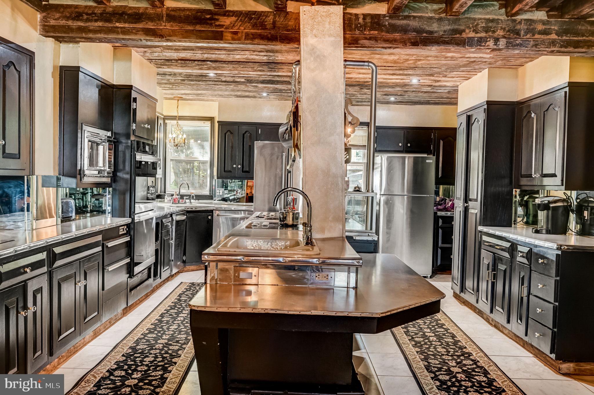 2 Walnut Street Beverly, NJ 08010 - Photo 20 of 95