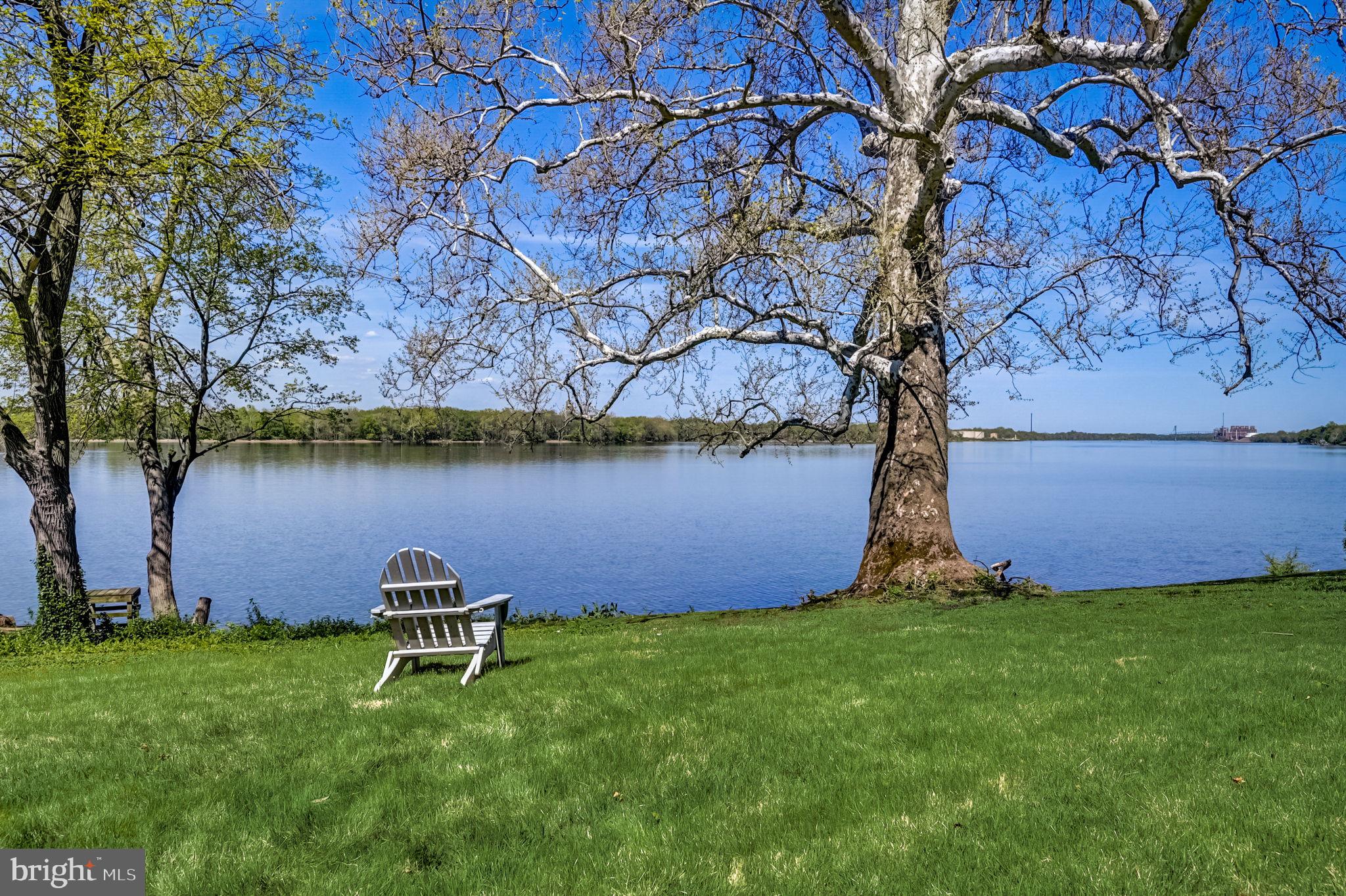 2 Walnut Street Beverly, NJ 08010 - Photo 3 of 95