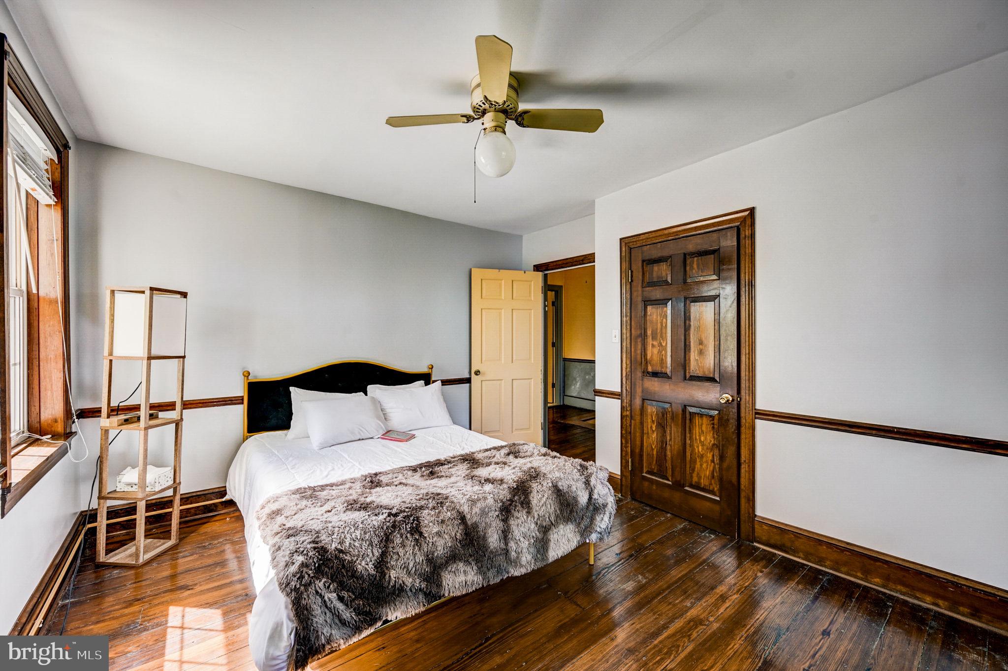 2 Walnut Street Beverly, NJ 08010 - Photo 41 of 95