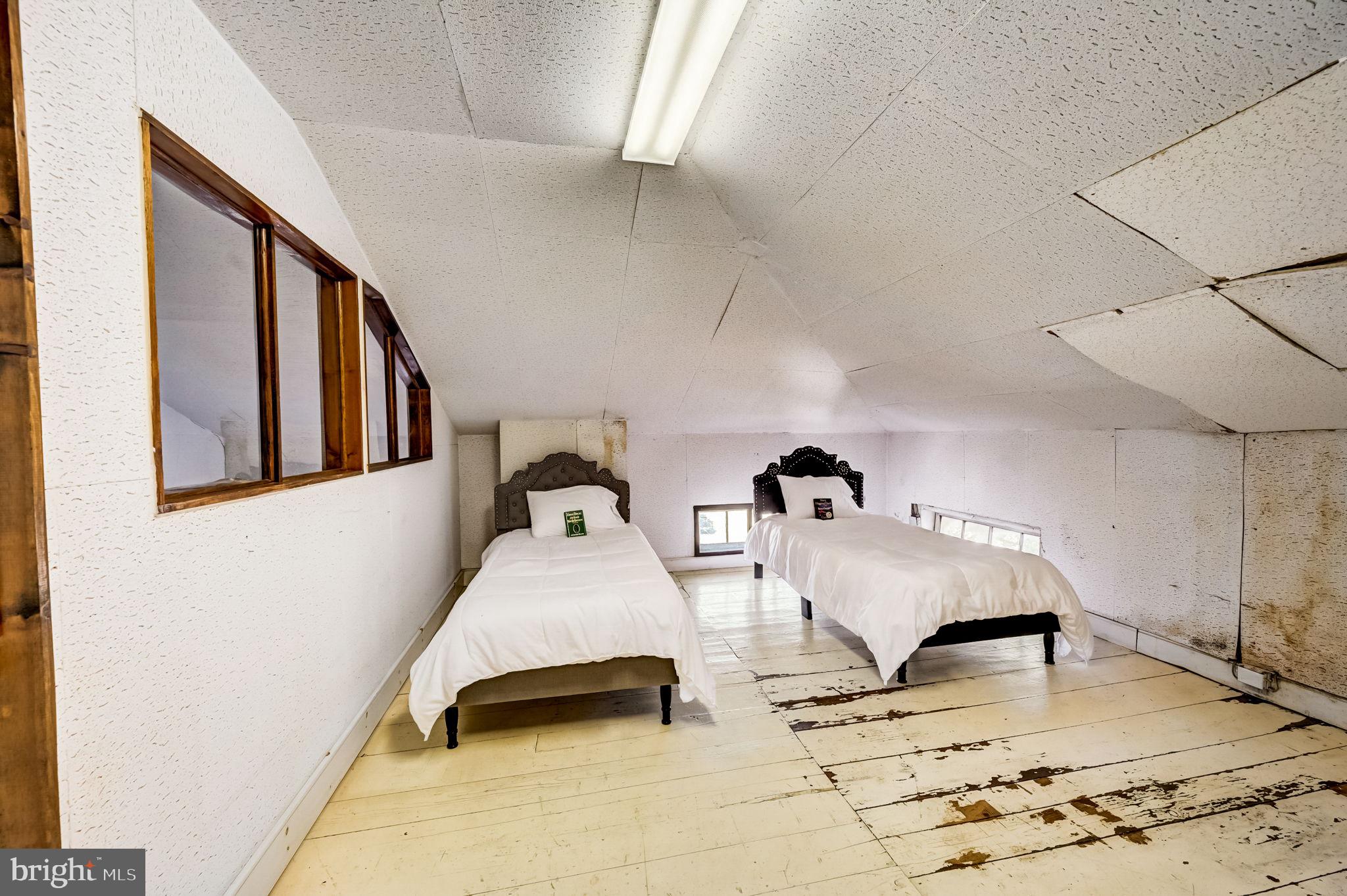 2 Walnut Street Beverly, NJ 08010 - Photo 64 of 95