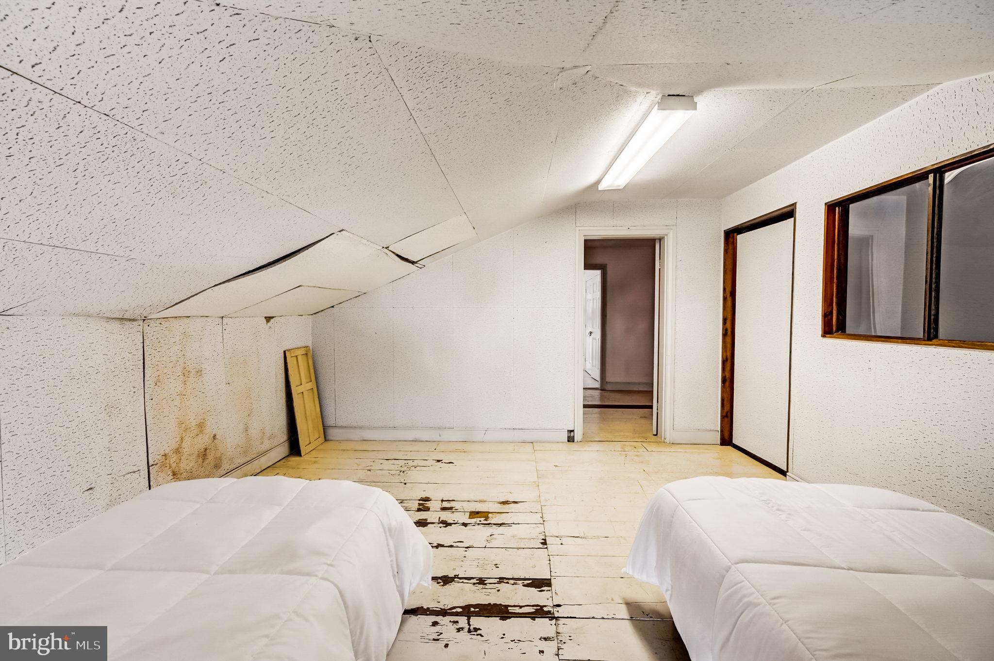 2 Walnut Street Beverly, NJ 08010 - Photo 65 of 95