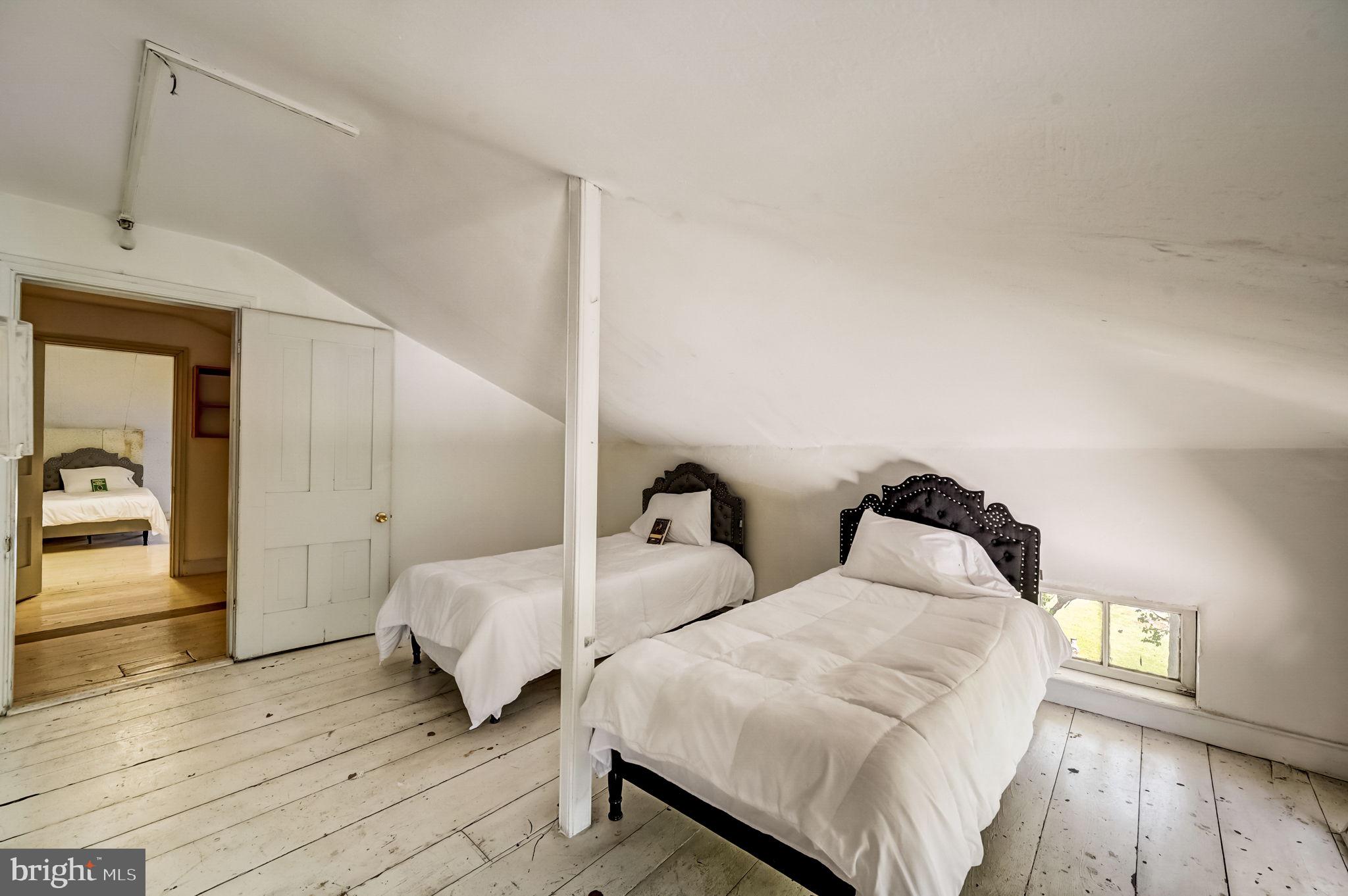 2 Walnut Street Beverly, NJ 08010 - Photo 68 of 95