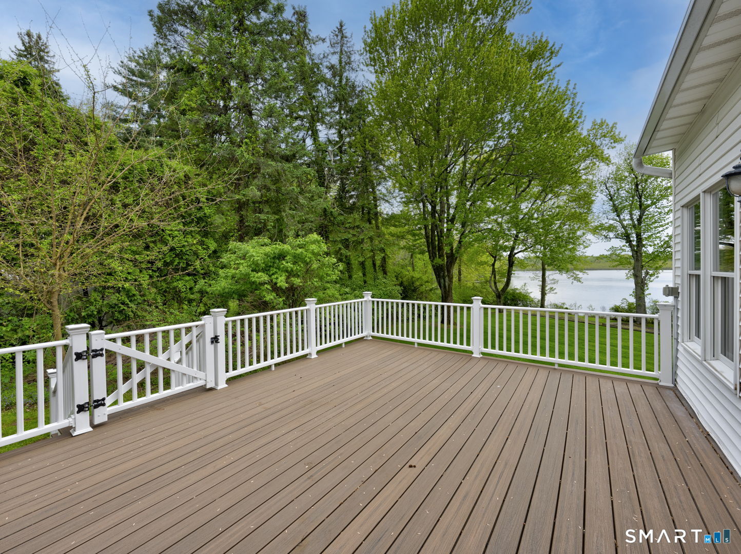 501 Highland Street Wethersfield, CT 06109 - Photo 33 of 38