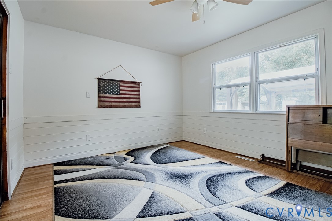 10110 Southampton Road Disputanta, VA 23842 - Photo 27 of 40 Gallery Image 27